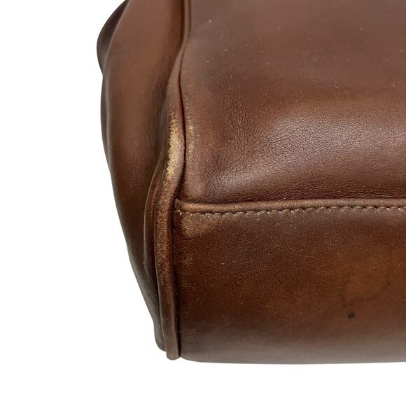 Vintage Coach Flap Drawstring Brown Leather Crossbody - Picture 6 of 11